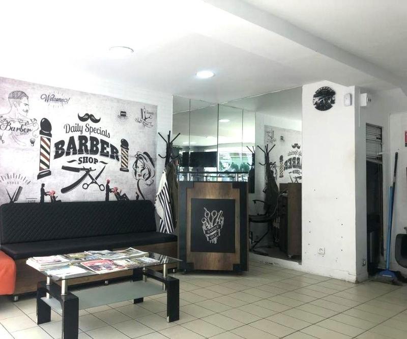 Immeuble - 128 m² - 2 pièces