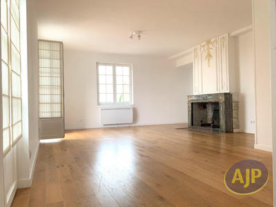 Appartement - 83 m² - 4 pièces