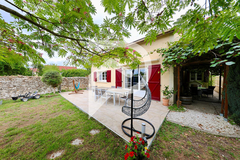 Maison - 140 m² - 7 pièces