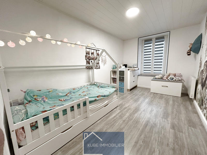 Maison - 123 m² - 4 pièces