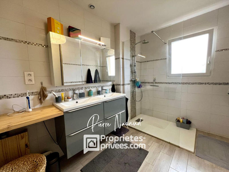 Maison - 87 m² - 4 pièces