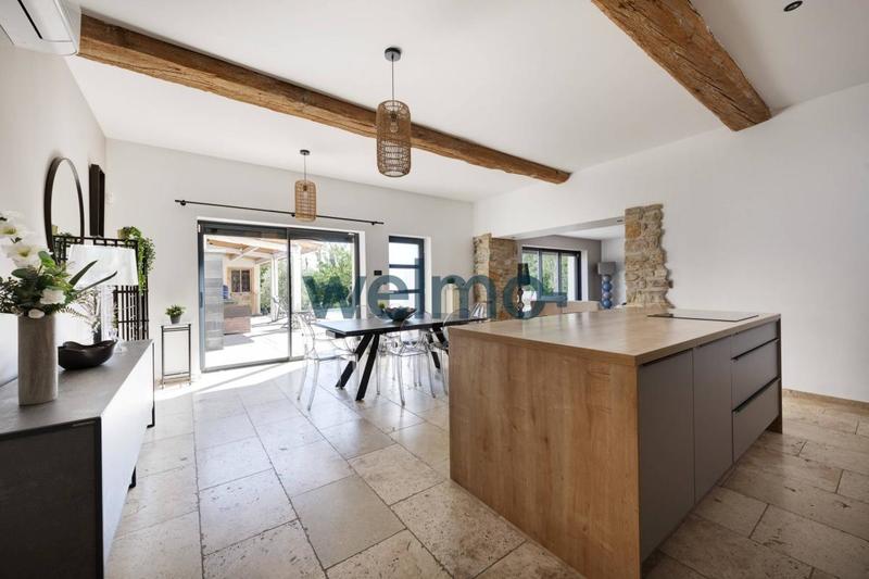 Maison - 175 m² - 8 pièces