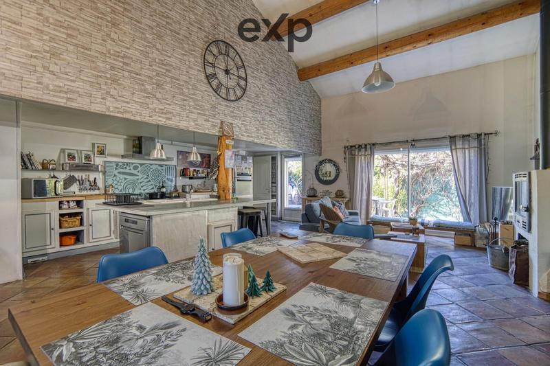 Villa - 148 m² - 5 pièces