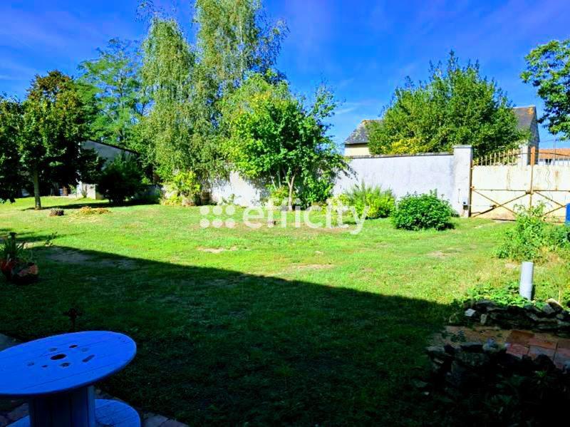 Maison - 156 m² - 8 pièces