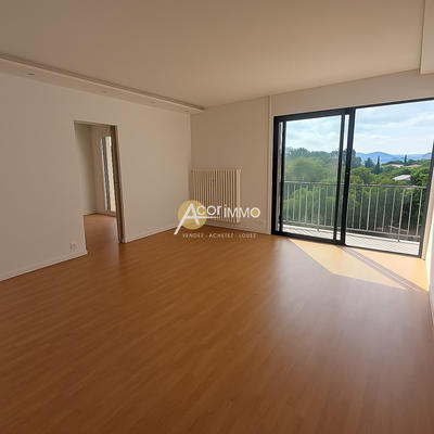 Appartement - 71 m² - 4 pièces