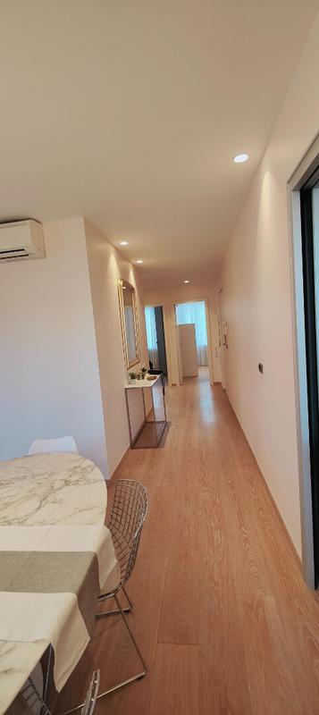 Appartement - 96 m² - 4 pièces