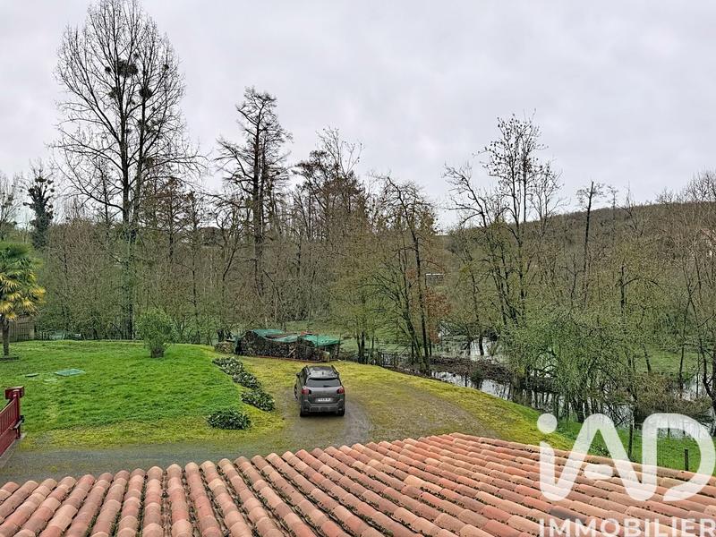 Maison - 136 m² - 4 pièces