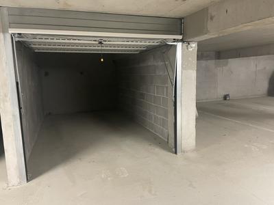 Parking / Garage - 16 m²