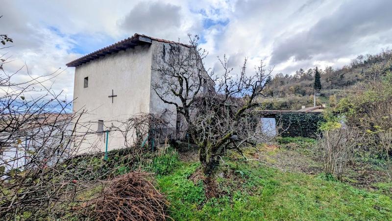 Maison en pierre - 66 m² - 2 pièces