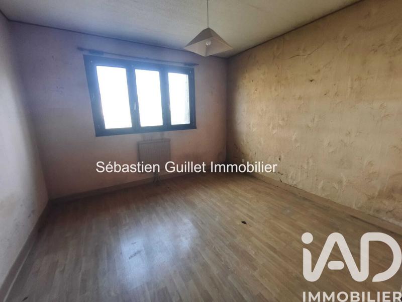 Maison - 99 m² - 6 pièces