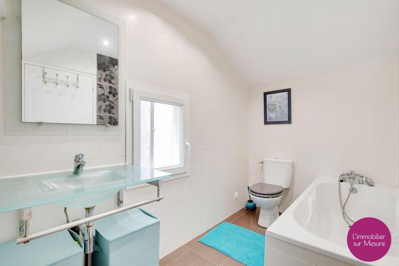 Maison de ville - 88 m² - 4 pièces