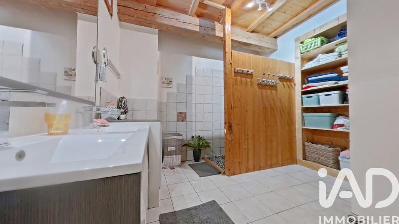 Maison - 300 m² - 10 pièces