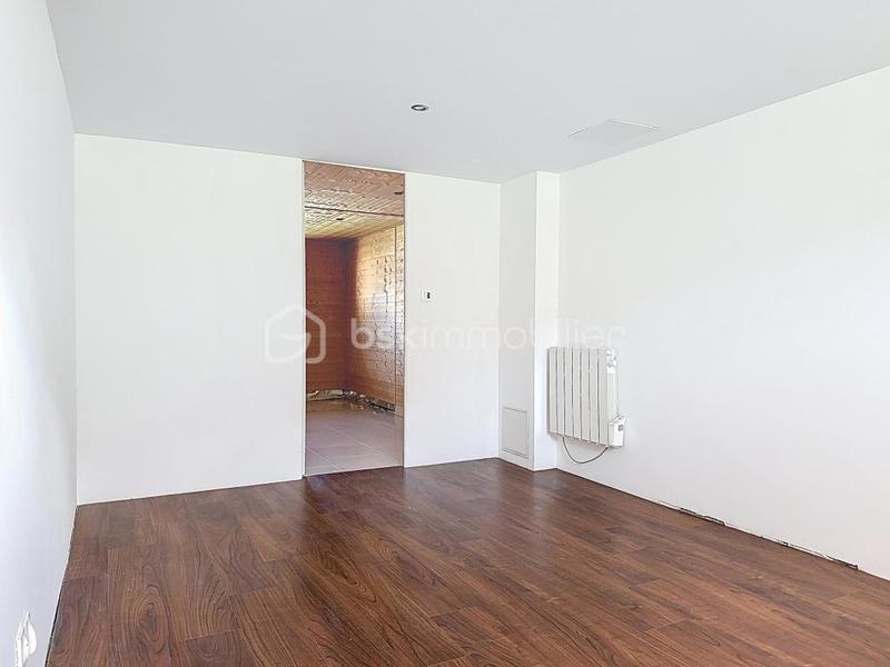 Maison traditionnelle - 160 m² - 7 pièces