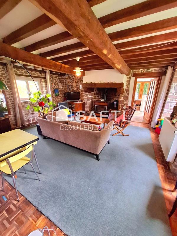 Maison - 244 m² - 10 pièces