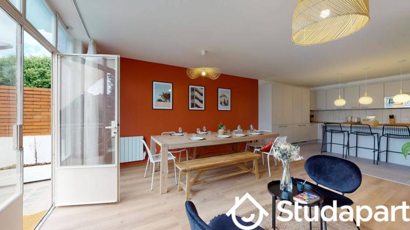 Chambre - 9 m² - 1 pièce