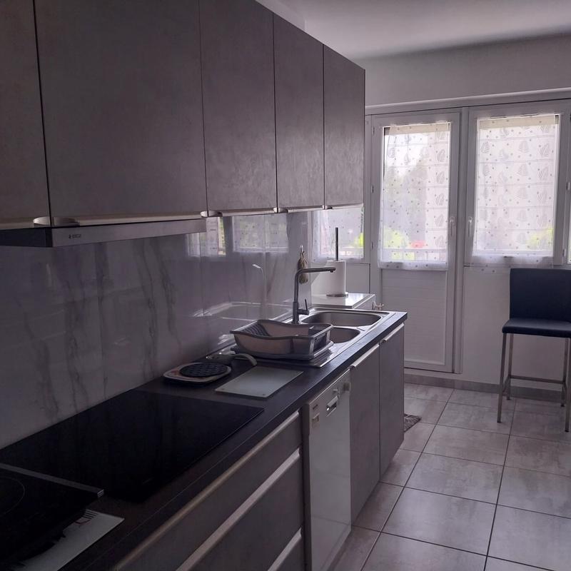 Appartement - 82 m² - 4 pièces