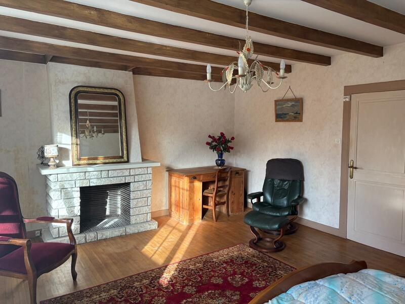 Maison de village - 166 m² - 8 pièces