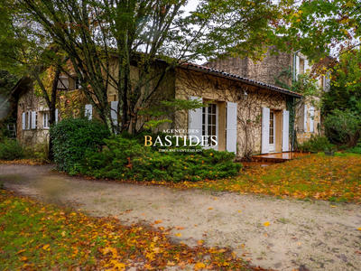 Maison ancienne - 230 m² - 7 pièces