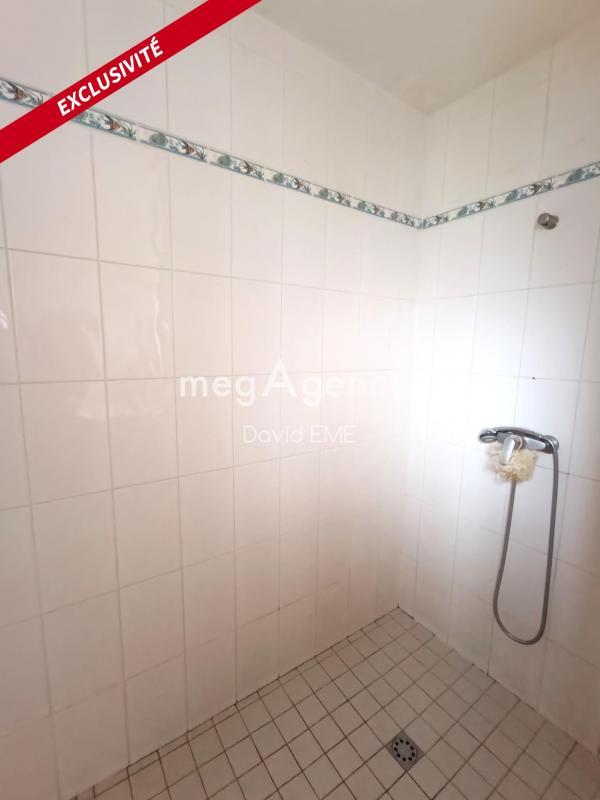 Maison traditionnelle - 96 m² - 4 pièces