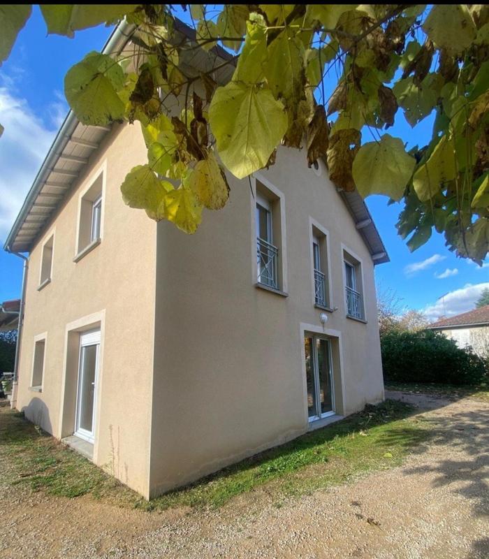 Maison - 206 m² - 6 pièces