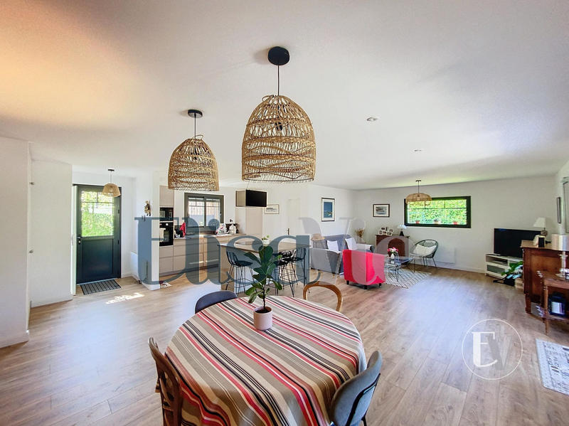 Maison contemporaine - 105 m² - 5 pièces