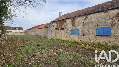 Maison - 400 m² - 1 pièce