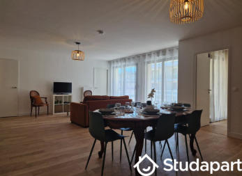 Appartement - 81 m² - 3 pièces