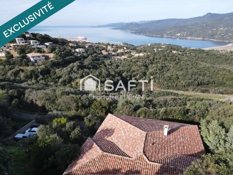 Appartement - 160 m² - 6 pièces