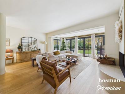 Maison - 180 m² - 6 pièces