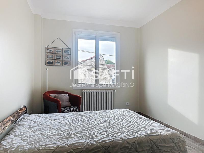 Maison - 90 m² - 3 pièces