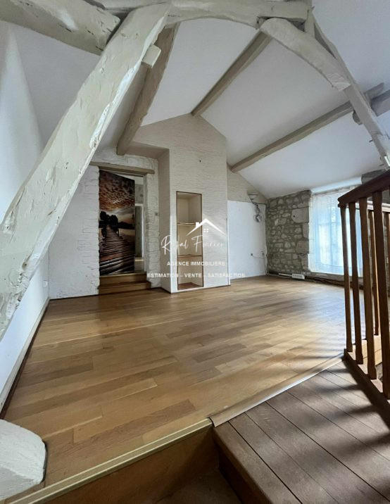 Maison - 155 m² - 7 pièces