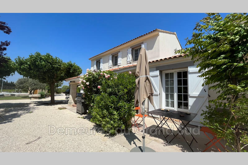 Mas - 190 m² - 5 pièces