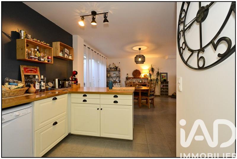 Maison - 90 m² - 5 pièces