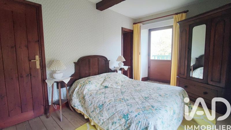 Maison - 650 m² - 20 pièces