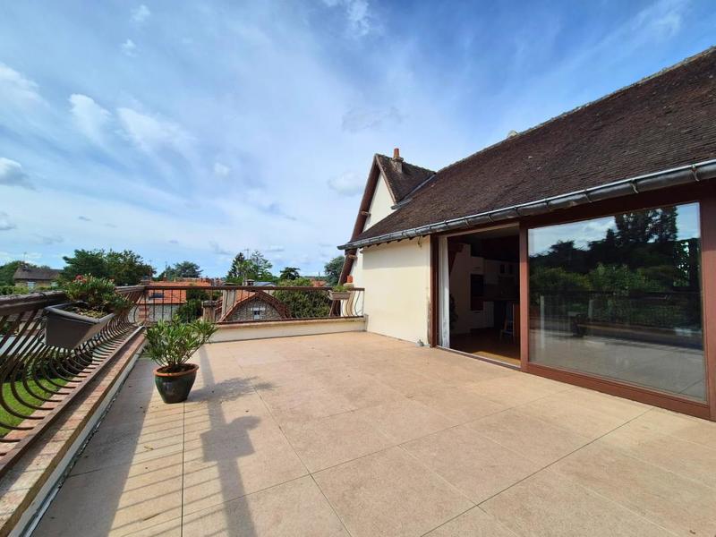 Appartement - 118 m² - 5 pièces