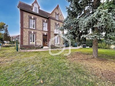 Maison de maîtres - 162 m² - 7 pièces