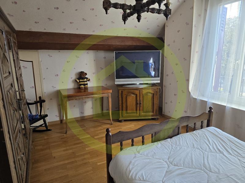 Maison - 105 m² - 6 pièces