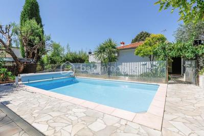 Villa - 150 m² - 5 pièces