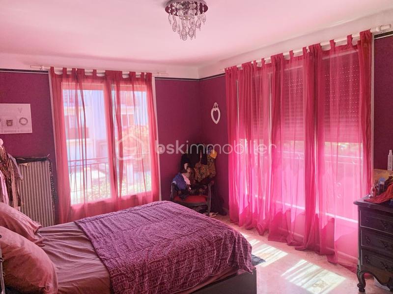 Maison de ville - 180 m² - 7 pièces