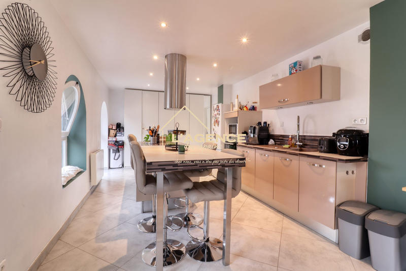 Loft - 64 m² - 3 pièces