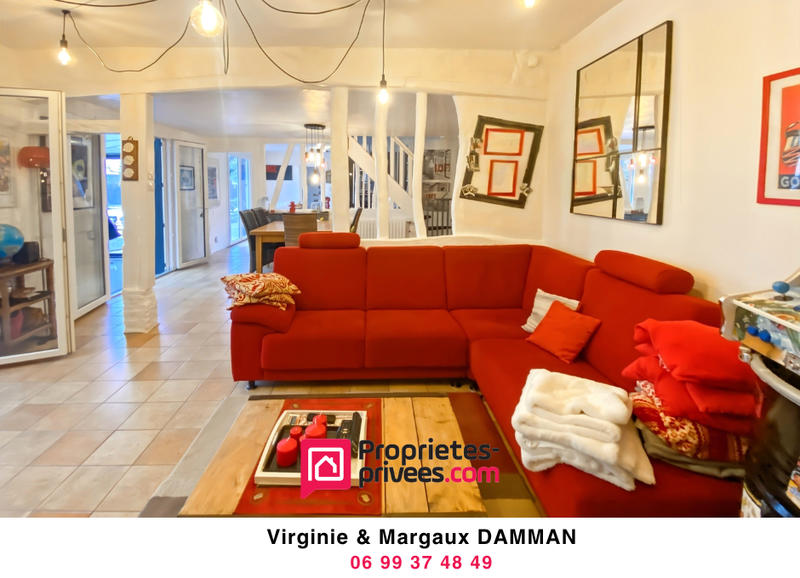 Maison - 211 m² - 6 pièces