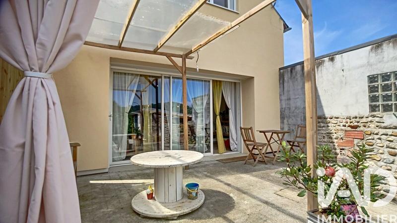 Maison de village - 180 m² - 7 pièces