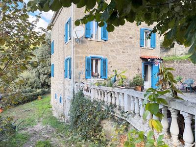 Maison - 114 m² - 5 pièces