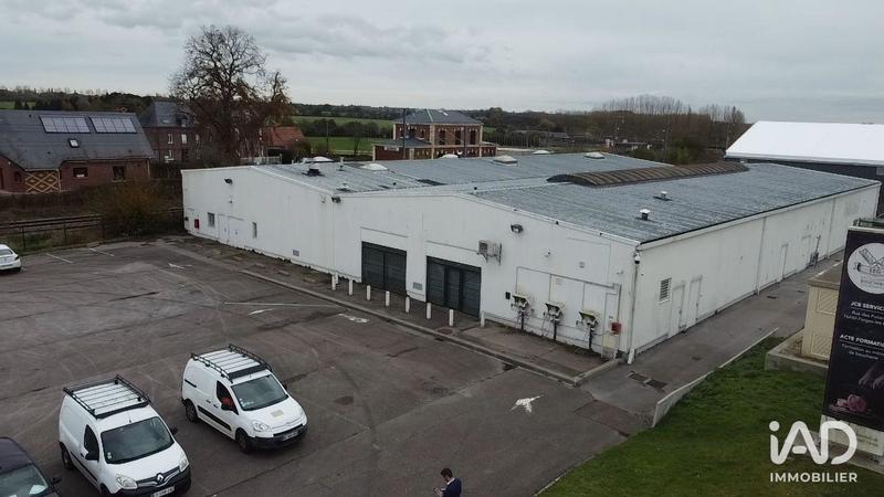 Local commercial - 1 610 m²