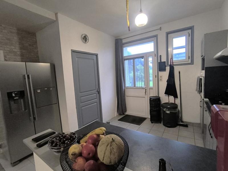 Pavillon - 90 m² - 3 pièces