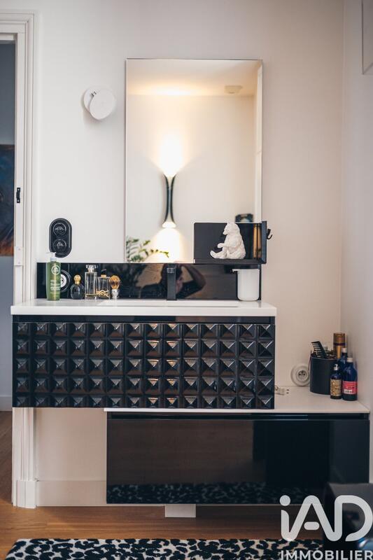 Maison - 215 m² - 8 pièces