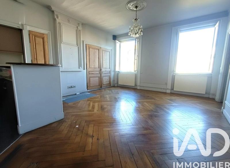 Appartement - 94 m² - 4 pièces