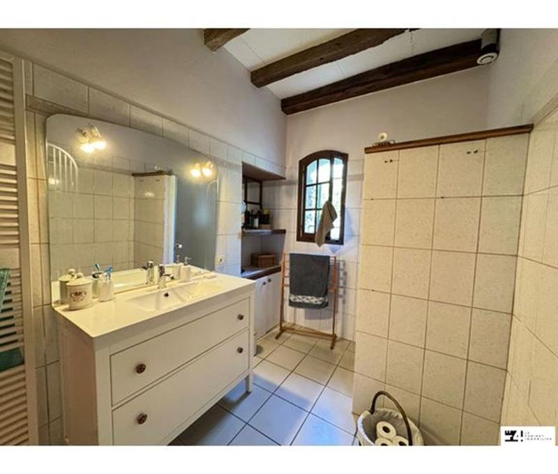 Maison - 265 m² - 5 pièces
