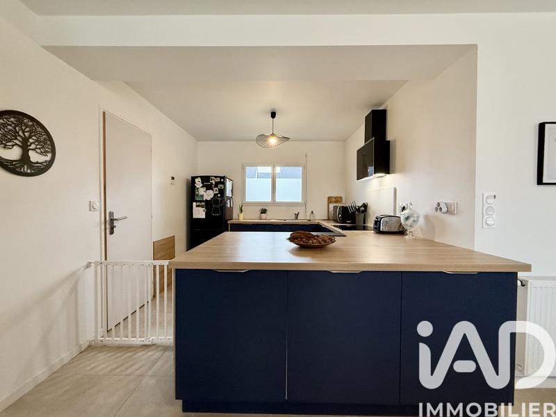 Maison - 90 m² - 5 pièces