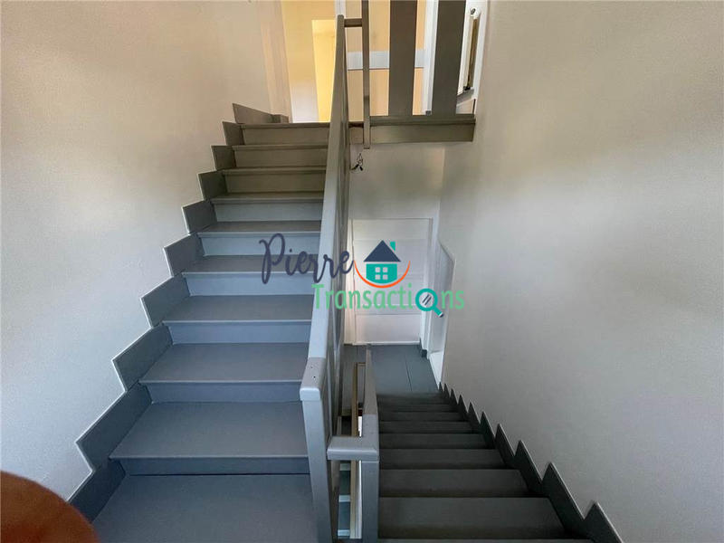 Appartement - 84 m² - 4 pièces